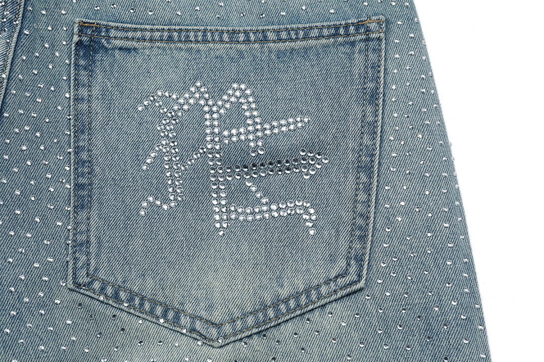 MIXED EMOTION Distressed Relaxed-Fit Denim Jeans