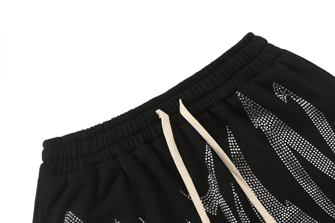 MIXED EMOTION Graphic Panel Casual Shorts