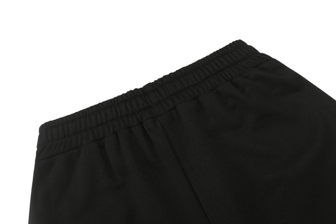 MIXED EMOTION Graphic Panel Casual Shorts
