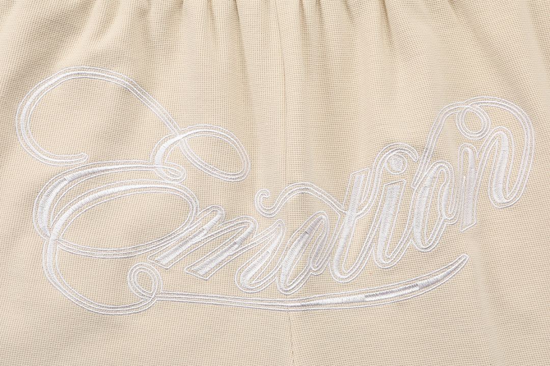 MIXED EMOTION Script Graphic Casual Shorts