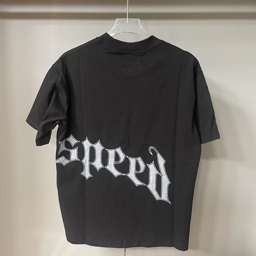 GODSPEED Distressed Skull Graphic T-Shirt