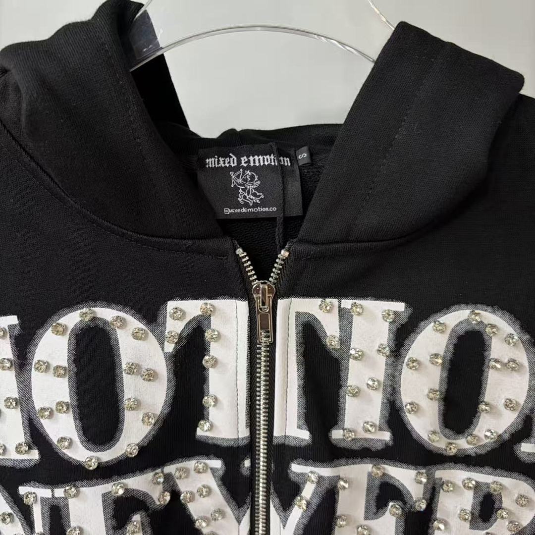MIXED EMOTION Never Die Wing Graphic Hoodie
