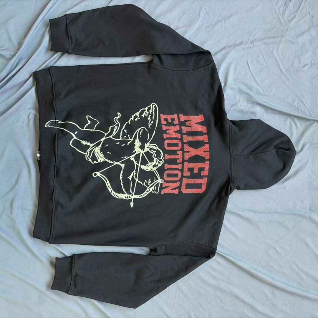 MIXED EMOTION Vintage Wing Graphic Zip-Up Hoodie