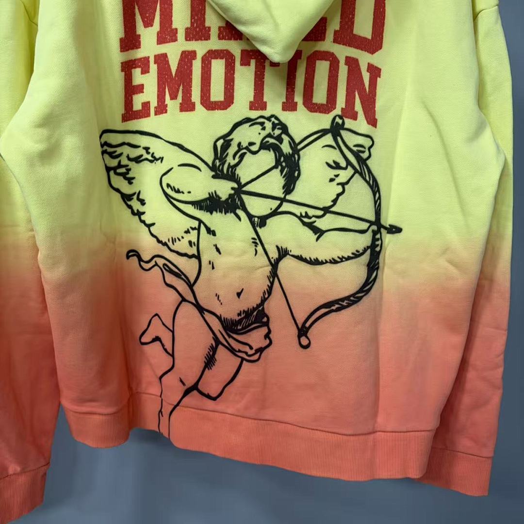 MIXED EMOTION Never Die Graphic Zip-Up Hoodie