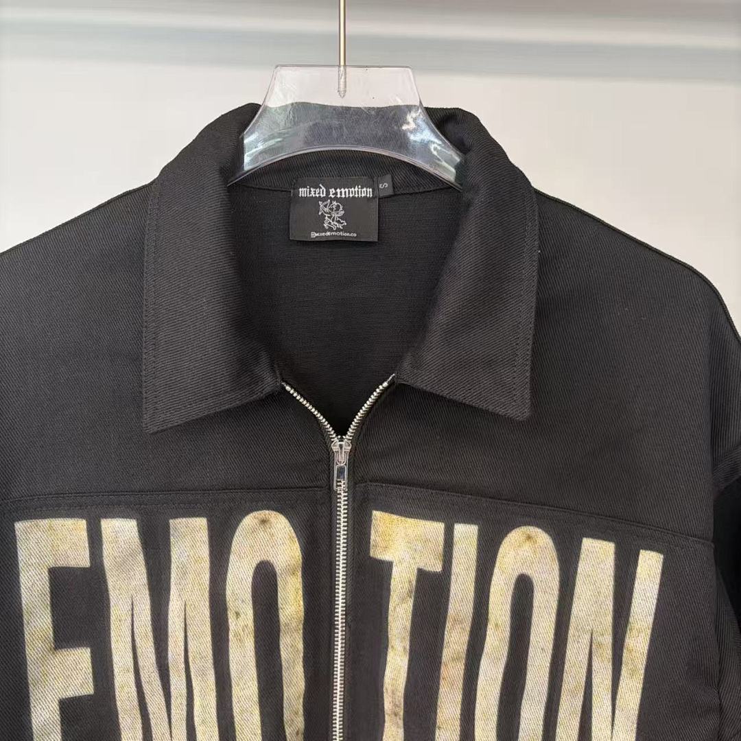 MIXED EMOTION Eagle Script Graphic Zip Jacket