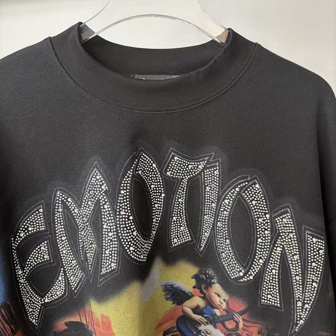 MIXED EMOTION Retro Character Graphic Crewneck