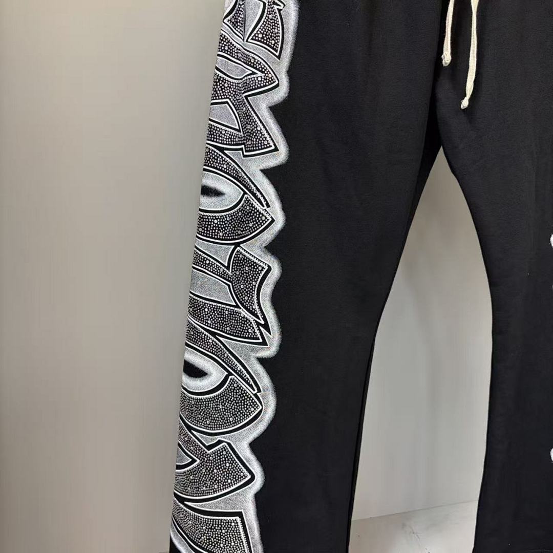 MIXED EMOTION Side Panel Graphic Wide-Leg Pants