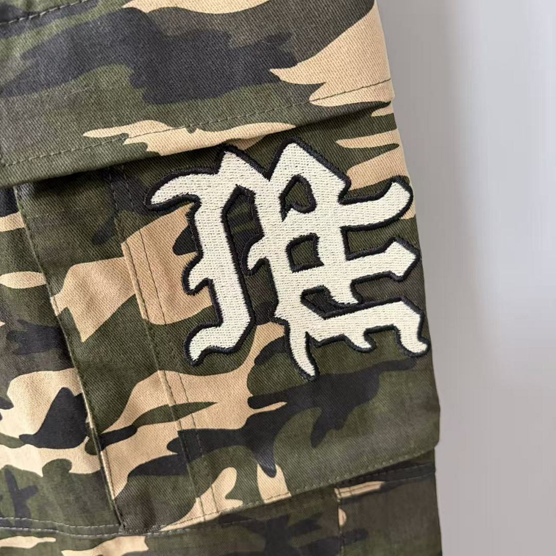 MIXED EMOTION Camo Graphic Utility Cargo Pants
