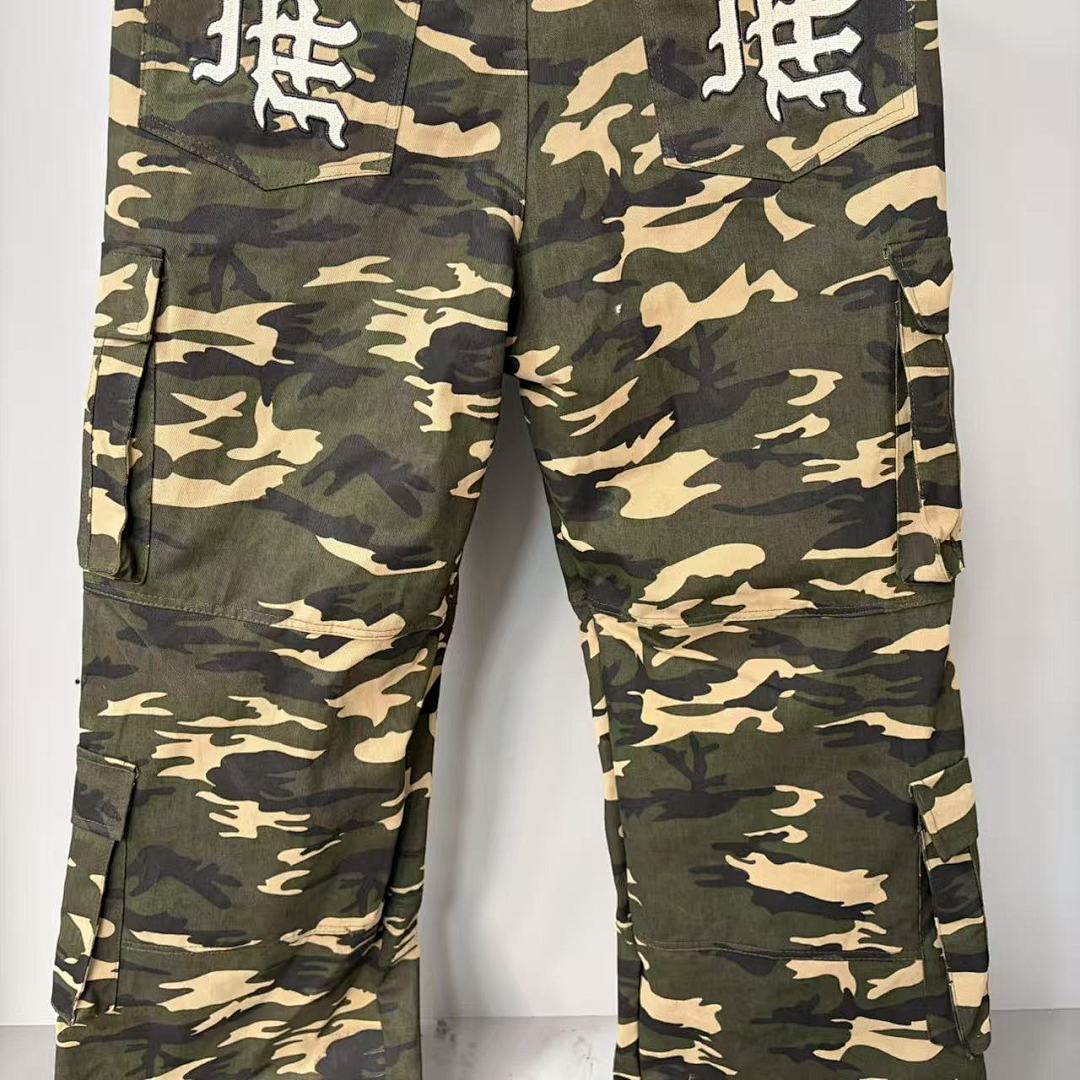 MIXED EMOTION Camo Graphic Utility Cargo Pants