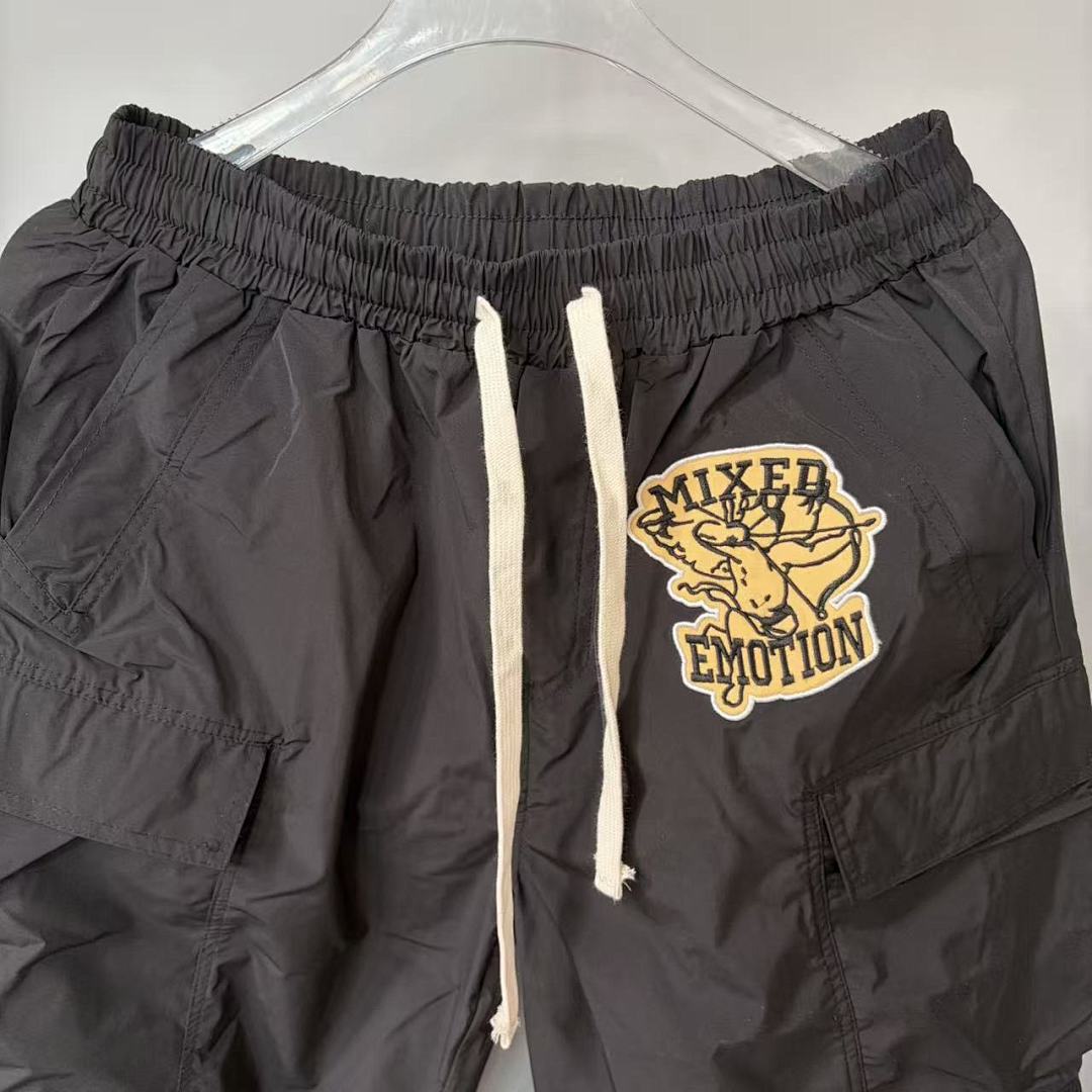 MIXED EMOTION Multi-Pocket Utility Cargo Pants