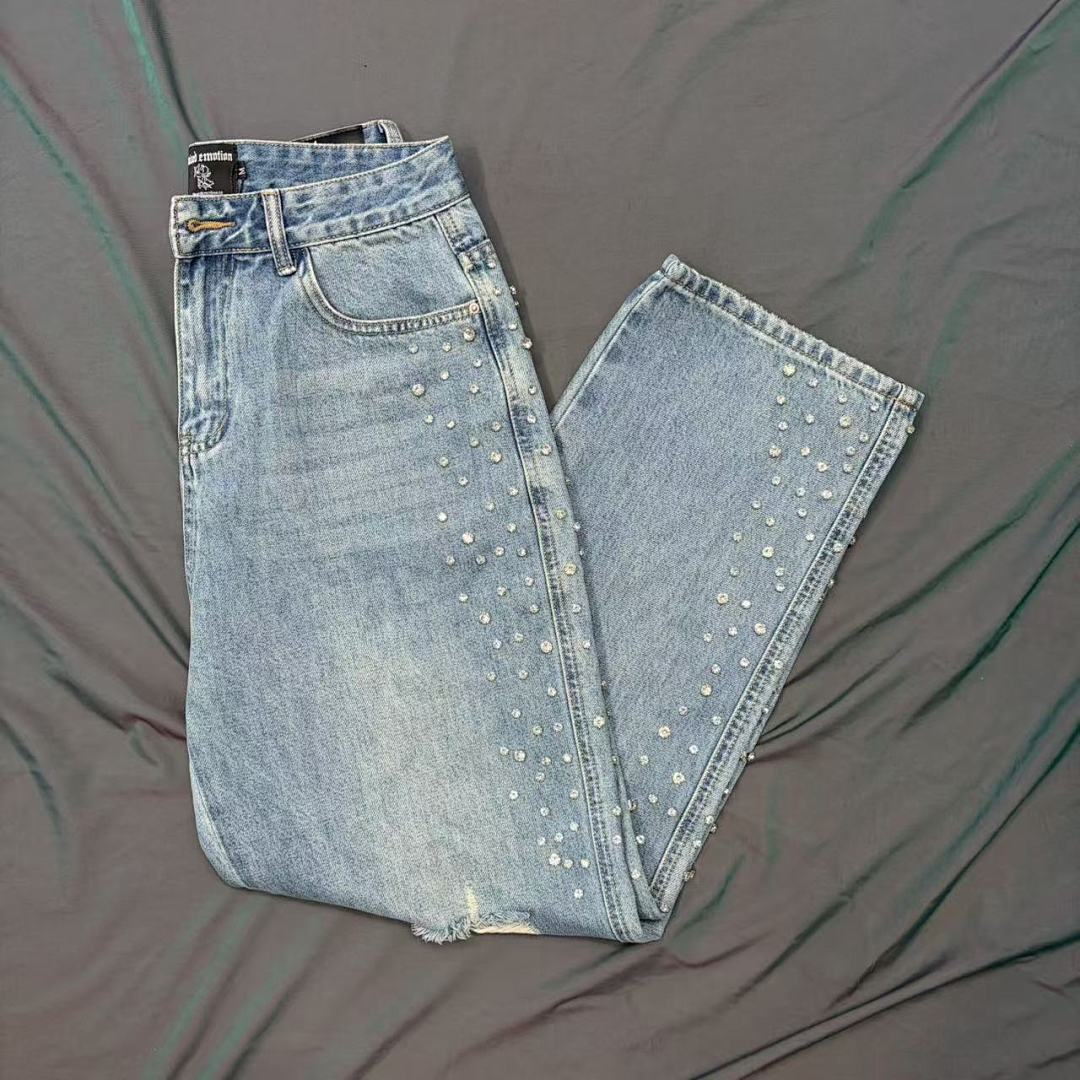 MIXED EMOTION Studded Distressed Double-Tone Jeans