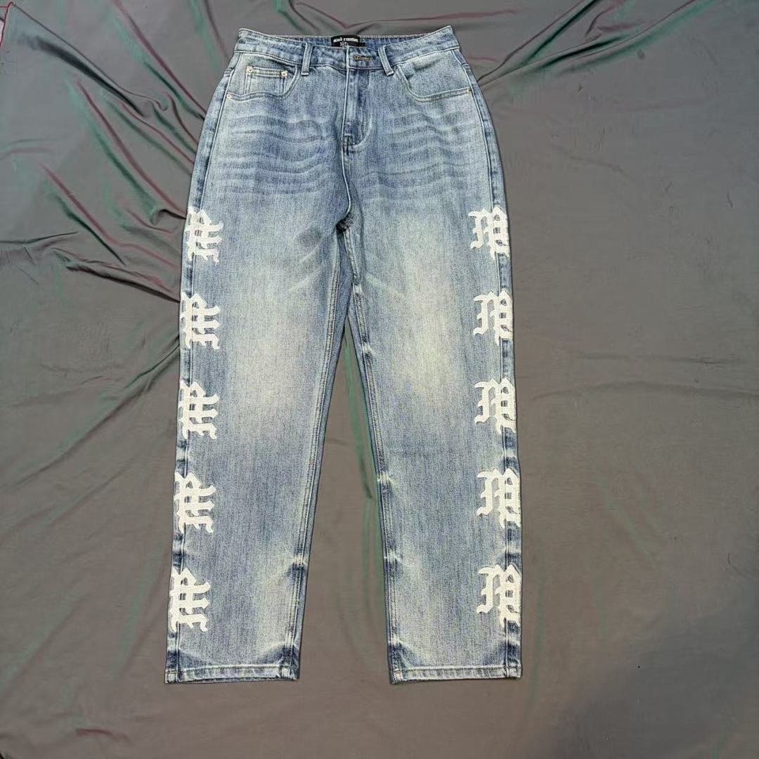 MIXED EMOTION Side Letter Straight-Leg Jeans