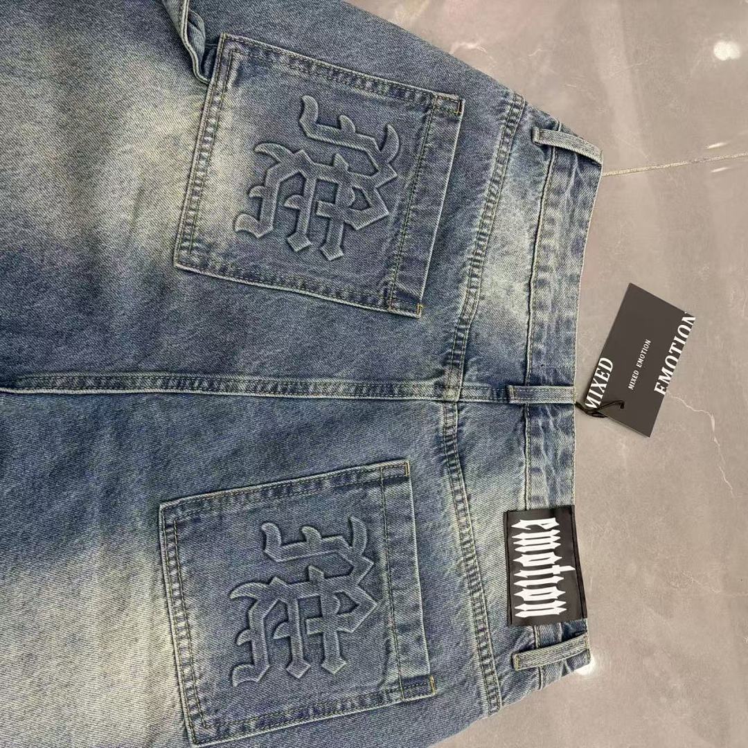 MIXED EMOTION Embroidered Letter Carpenter Denim Shorts
