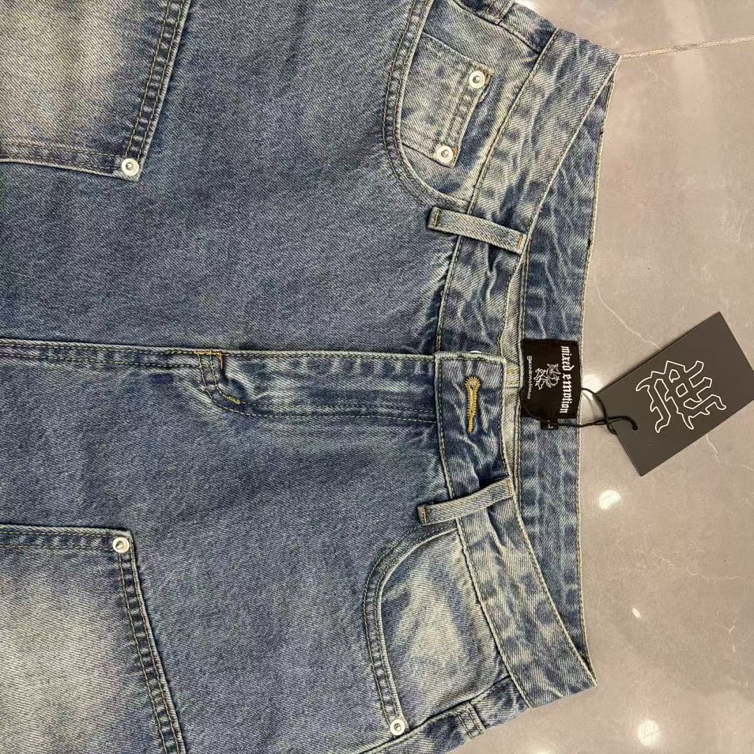 MIXED EMOTION Embroidered Letter Carpenter Denim Shorts