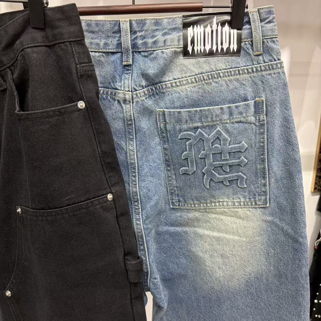MIXED EMOTION Embroidered Letter Carpenter Denim Shorts