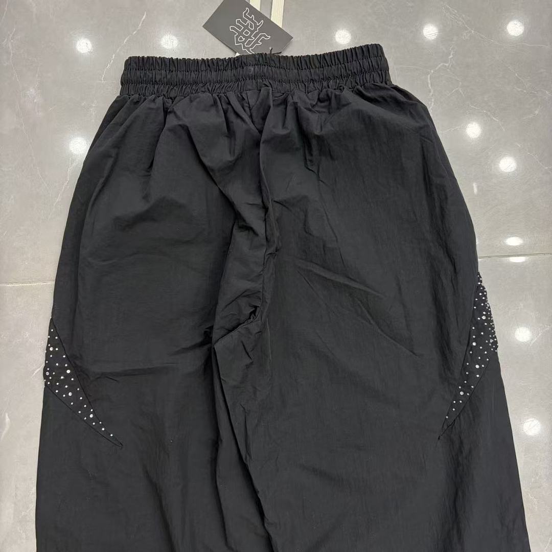 MIXED EMOTION Cross Logo Nylon-Style Casual Shorts