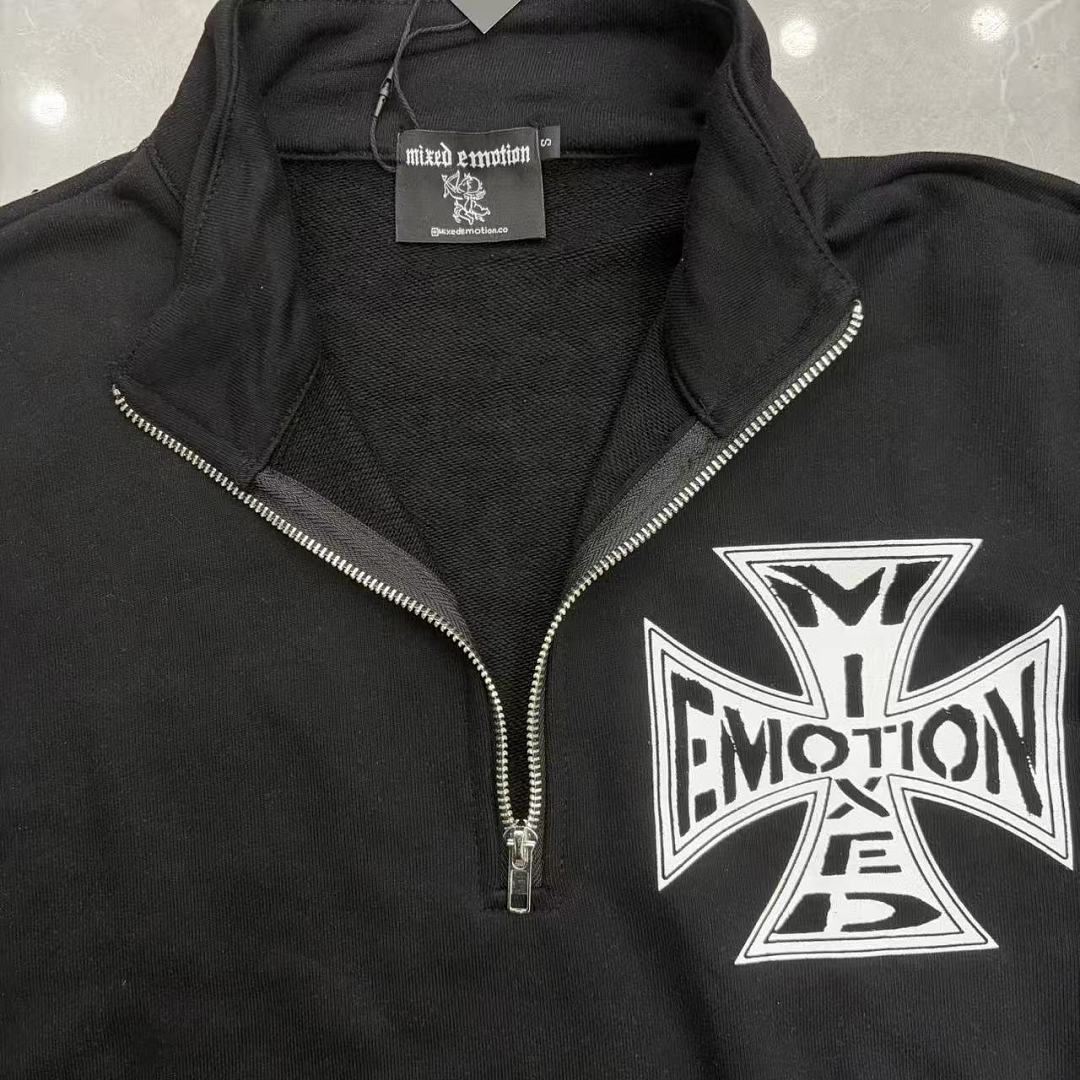 MIXED EMOTION Cross Logo Half-Zip Streetwear Pullover