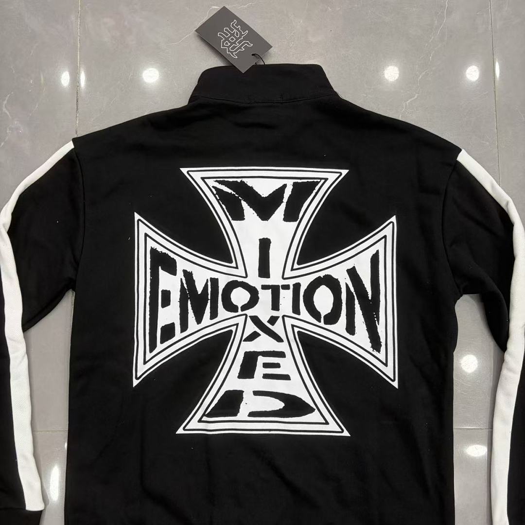 MIXED EMOTION Cross Logo Half-Zip Streetwear Pullover