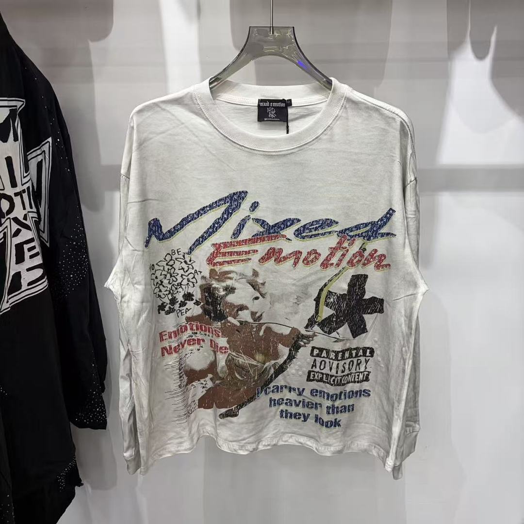 MIXED EMOTION Vintage Graphic Long Sleeve Streetwear Top