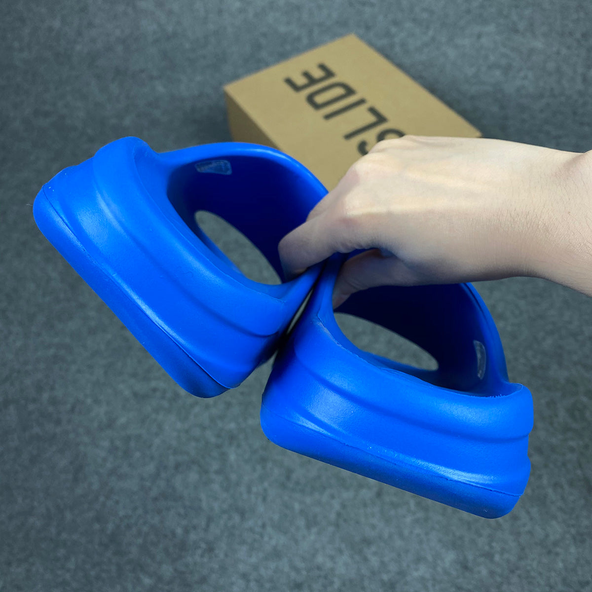 Yeezy Slides 'Enfora'